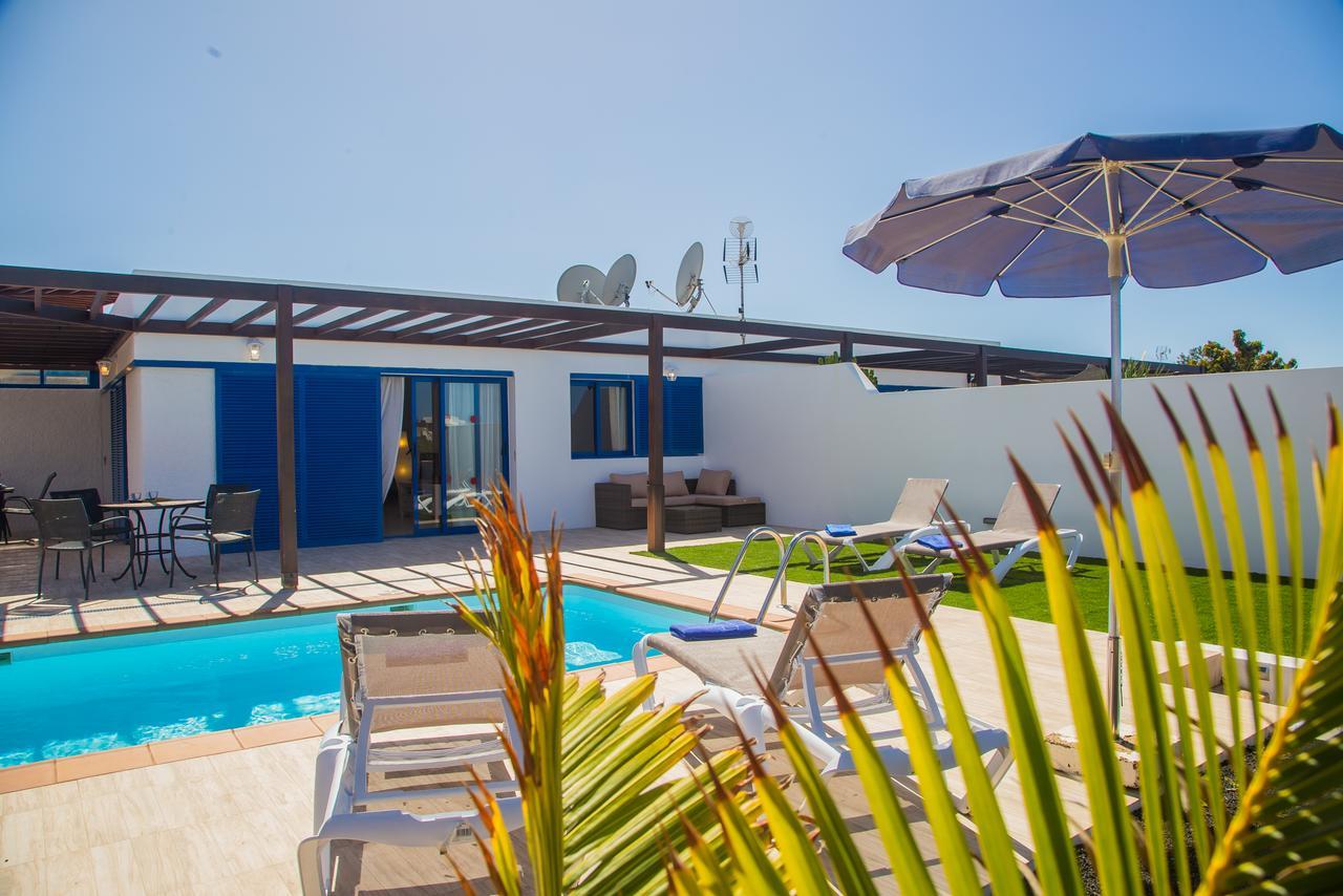 Las Marinas Deluxe Playa Blanca  Exterior foto