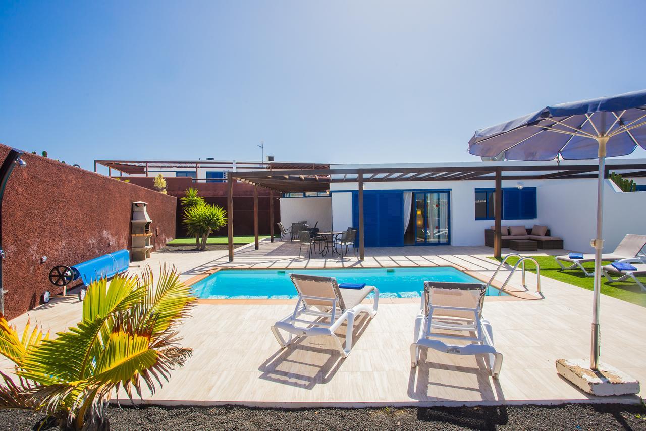 Las Marinas Deluxe Playa Blanca  Exterior foto